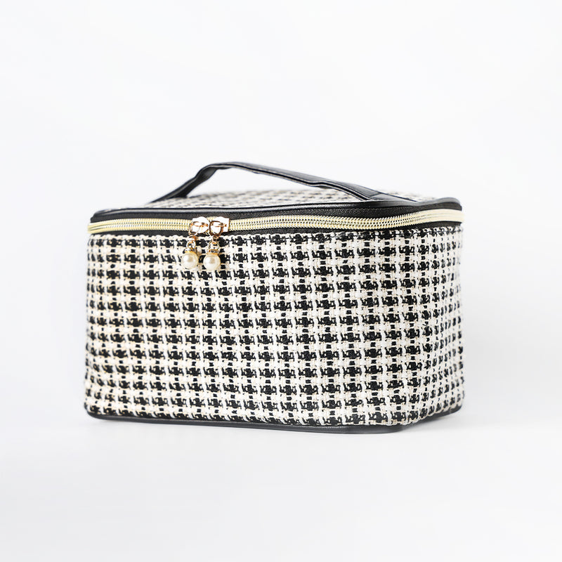 Mumuso Jacquard Weave Cosmetic Case - Black