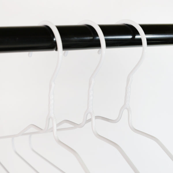 Mumuso Clothes Hangers With Plastic Coating (10-Pack)