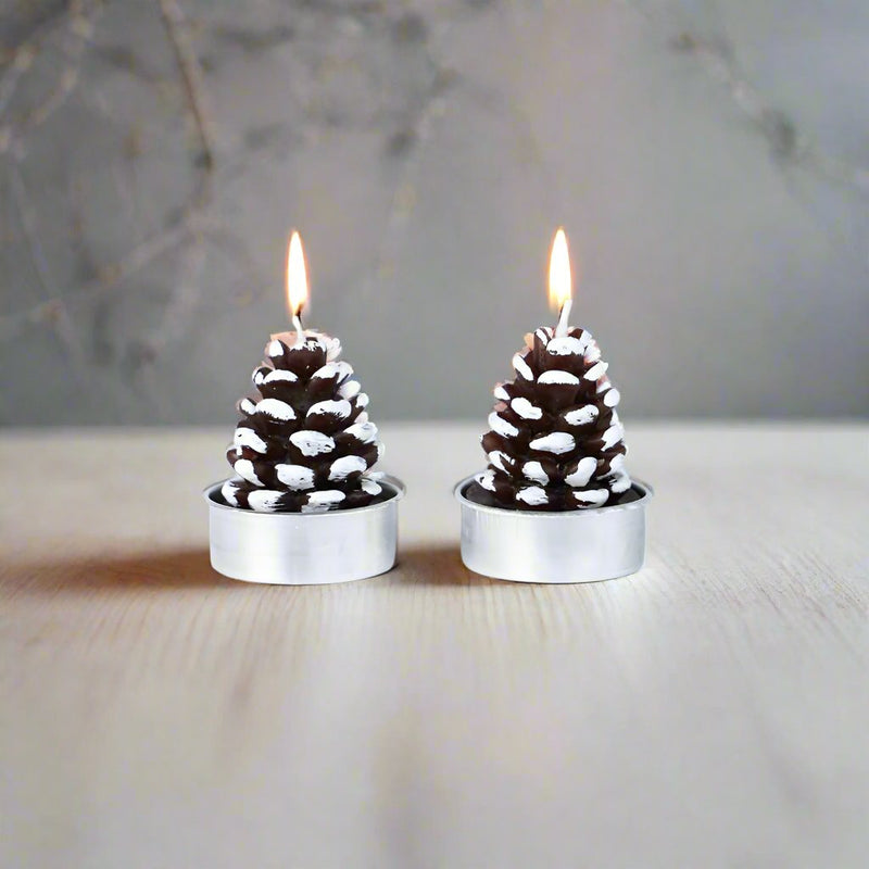 Mumuso Christmas Pinecone Candles (Random Color)